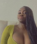 Dating Woman Cameroon to Yaoundé  : Liony, 28 years